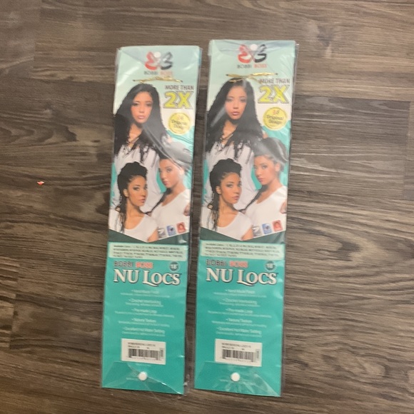 Bundle of Bobbi Boss Nu Locs 18” - Picture 4 of 4